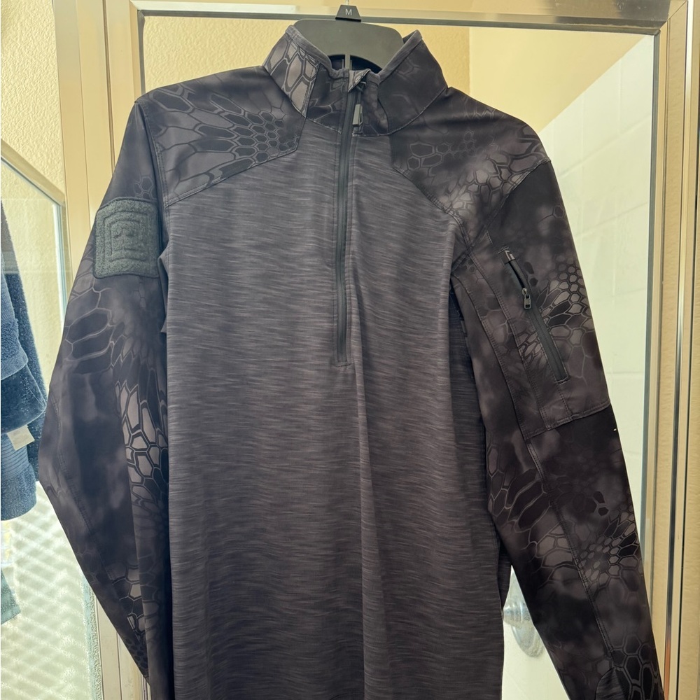 5.11 Tactical men’s 1/4 zip